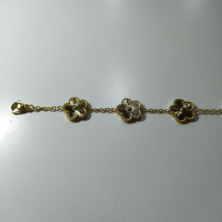 Pulsera trebol de cinco hojas oro