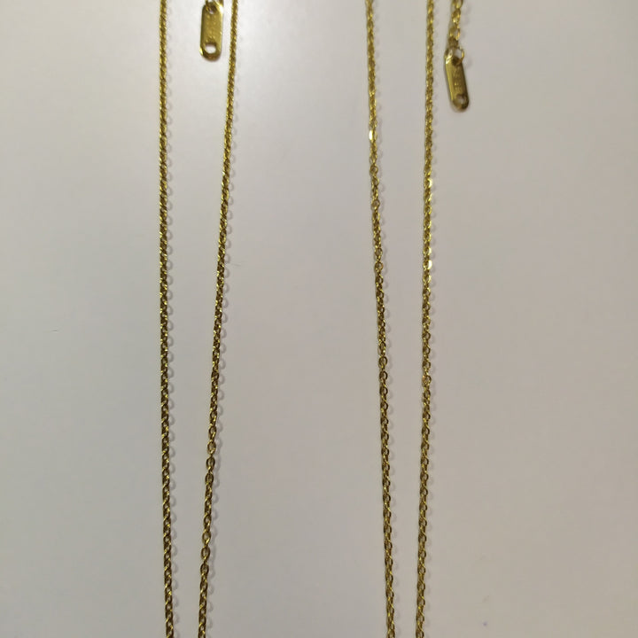 Collar con colgante trebol cinco hojas blanco